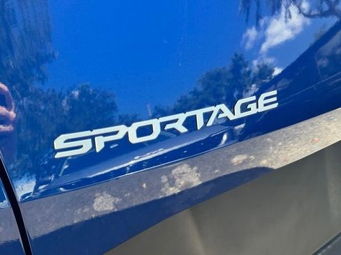 Certified 2023 Kia Sportage EX FWD image 3