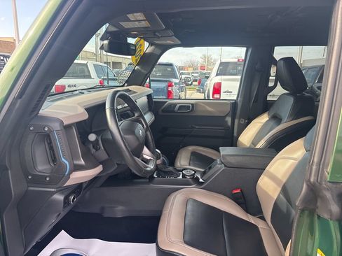 Used 2024 Ford Bronco Wildtrak AWD/4WD image 17
