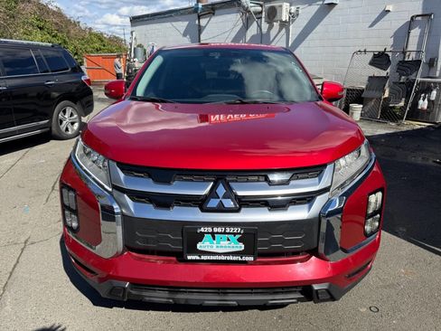 Used 2021 Mitsubishi Outlander Sport SE image 6