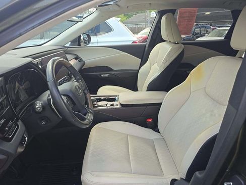 Used 2023 Lexus RX 350 Premium Plus w/ Accessory Package (Z1) AWD/4WD image 6