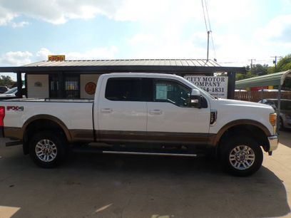 Used 2017 Ford F250 Lariat w/ Lariat Value Package