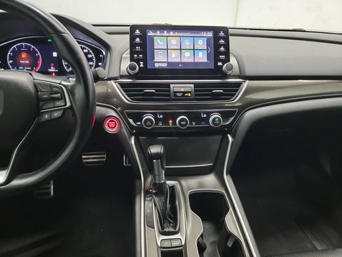 Used 2018 Honda Accord Sport image 20