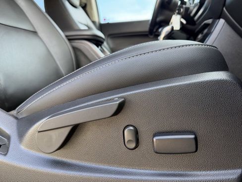 Used 2022 Chevrolet Colorado ZR2 w/ Colorado ZR2 Bison Edition image 53