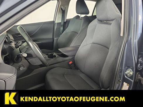 Used 2024 Toyota Venza LE AWD/4WD image 22