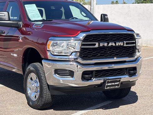 Used 2024 RAM 2500 Tradesman w/ Chrome Appearance Group AWD/4WD image 10