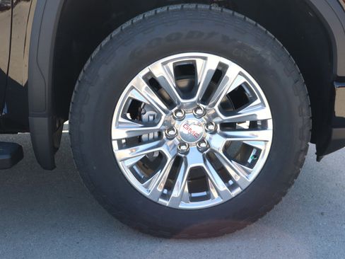New 2026 GMC Sierra 1500 Denali w/ Technology Package AWD/4WD image 22