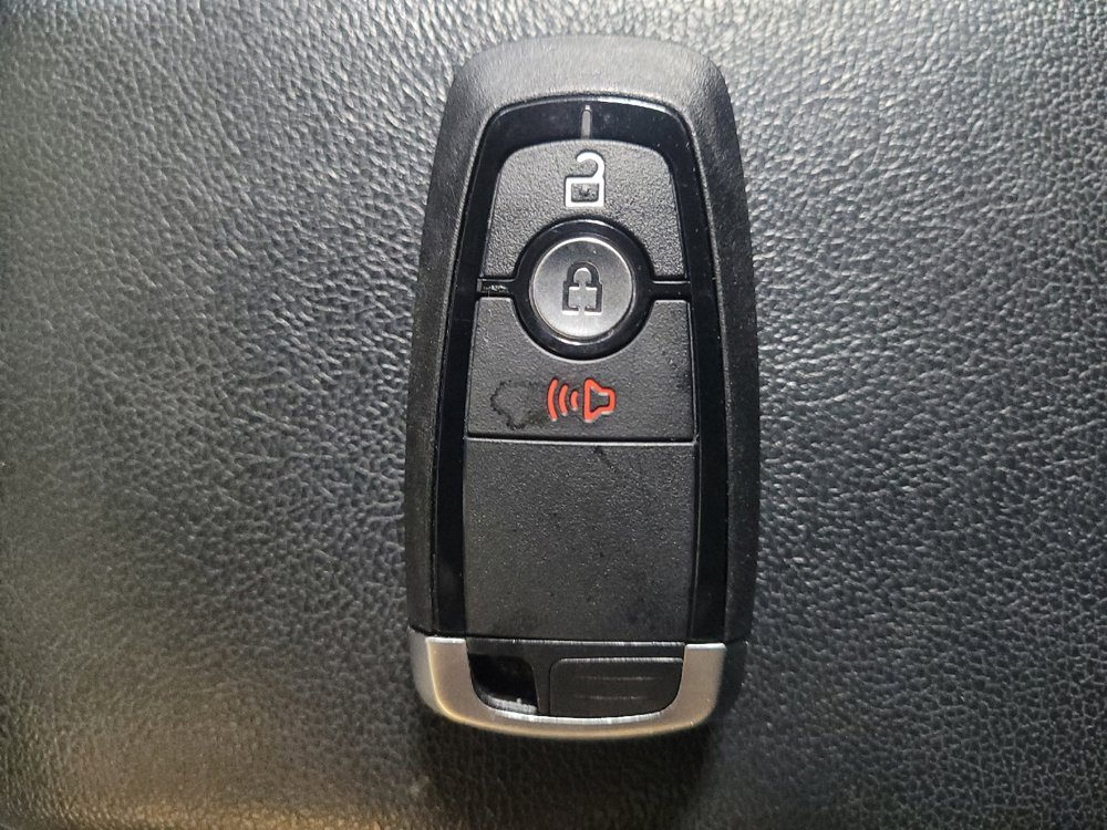 Used 2021 Ford EcoSport Titanium FWD image 32