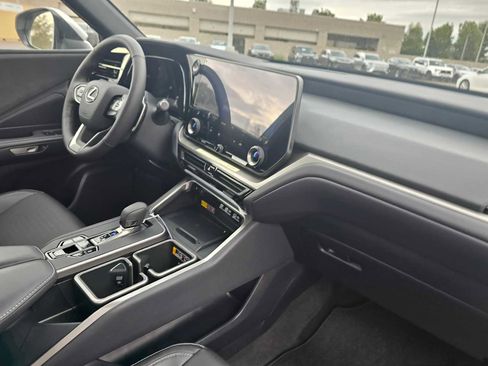 New 2026 Lexus TX 350 AWD image 12