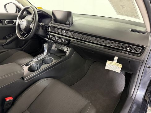 Used 2024 Honda Civic EX image 27