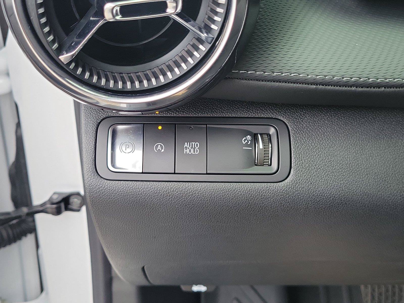 Used 2025 Chevrolet Equinox LT FWD image 20