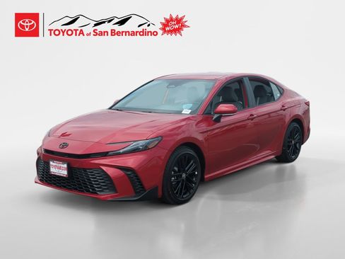 New 2026 Toyota Camry SE image 1