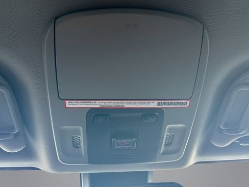 Used 2023 Toyota Camry SE FWD image 34