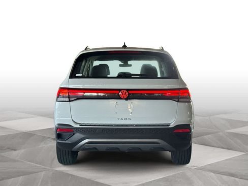 Used 2025 Volkswagen Taos S FWD image 7