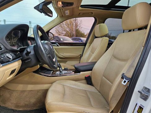 Used 2016 BMW X3 sDrive28i image 11