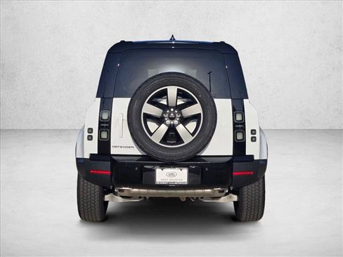 New 2026 Land Rover Defender 110 S AWD/4WD image 8