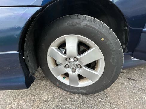 Used 2005 Toyota Corolla CE image 23