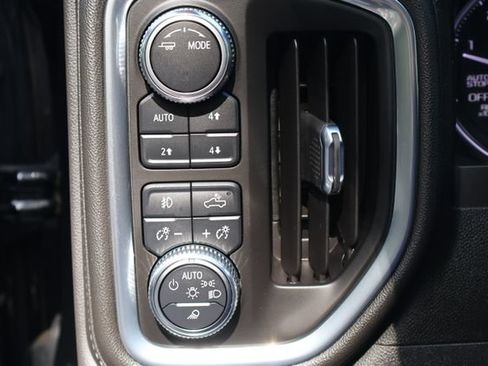 Used 2021 GMC Sierra 1500 SLT w/ SLT Premium Package AWD/4WD image 14