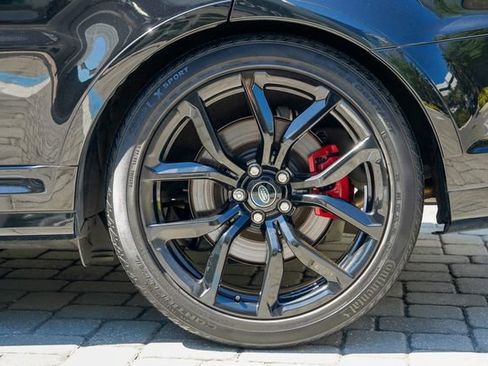 Used 2022 Land Rover Range Rover Sport SVR AWD/4WD image 17