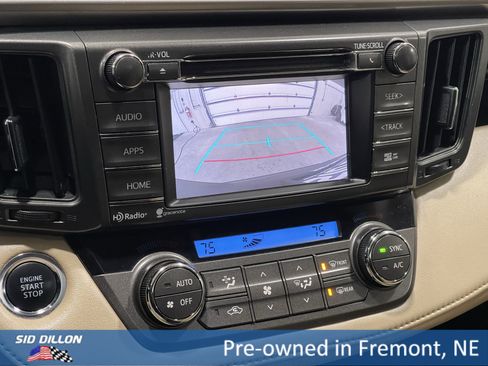 Used 2015 Toyota RAV4 Limited image 10