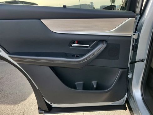 Used 2024 MAZDA CX-90 3.3 Turbo w/ Premium Package image 17