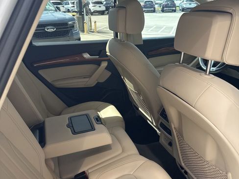 Used 2023 Audi Q5 2.0T Premium Plus image 8