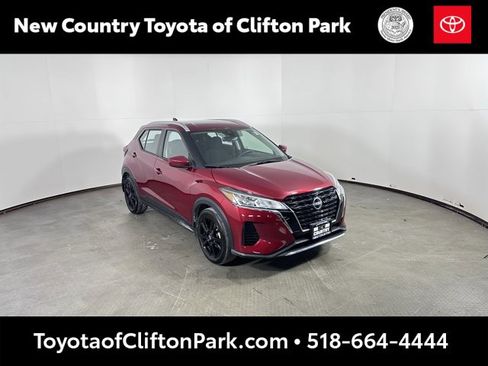 Used 2024 Nissan Kicks SV w/ Interior Electronics Package image 1