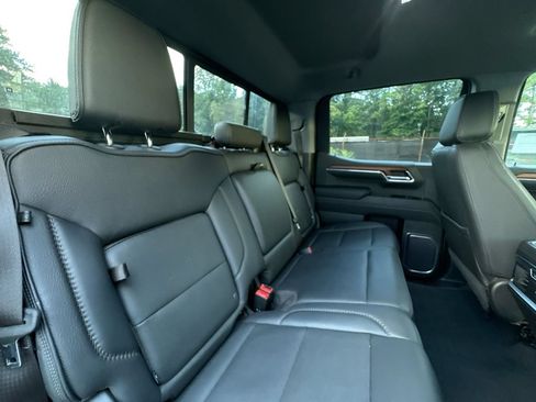Used 2023 GMC Sierra 1500 Denali w/ Technology Package AWD/4WD image 29