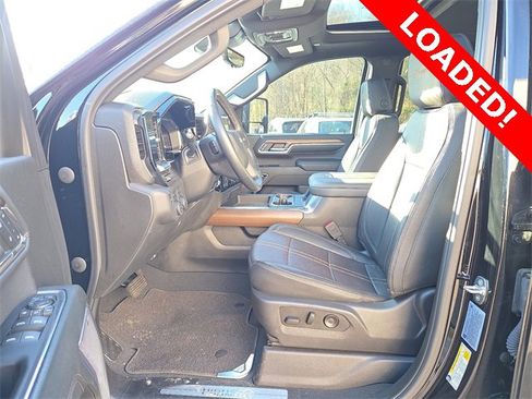 Used 2024 Chevrolet Silverado 2500 High Country w/ High Country Premium Package image 13