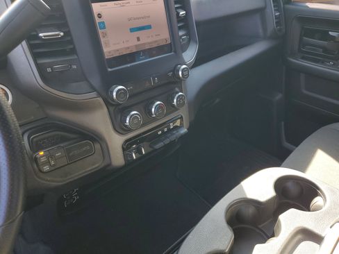 Used 2022 RAM 3500 Tradesman image 24