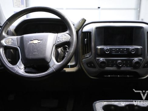 Used 2018 Chevrolet Silverado 1500 LTZ image 8
