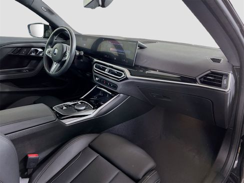 Used 2024 BMW M240i Coupe image 30