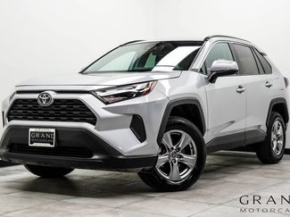 Used 2024 Toyota RAV4 XLE AWD/4WD video 1