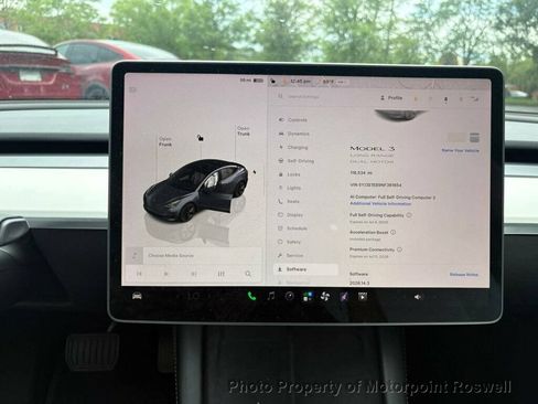 Used 2022 Tesla Model 3 Long Range AWD/4WD image 12