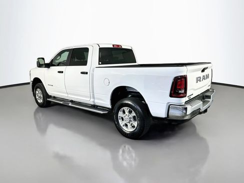 Used 2026 RAM 2500 Big Horn AWD/4WD image 5