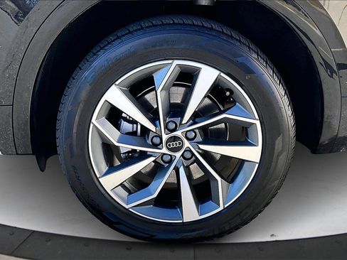 Used 2024 Audi Q5 2.0T Premium Plus image 34
