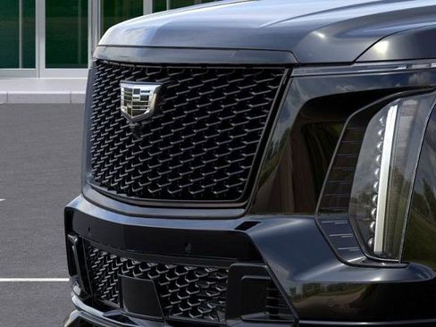 New 2026 Cadillac Escalade ESV V w/ LPO, ONYX Package AWD/4WD image 13