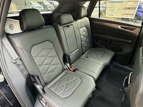 New 2026 Volkswagen Atlas Cross Sport SE AWD/4WD image 14