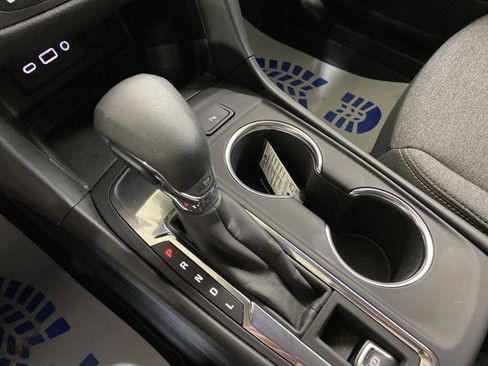 Used 2022 Chevrolet Equinox LT image 25