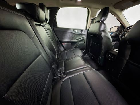 Used 2020 Ford Escape Titanium image 26