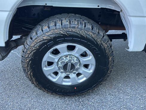 Used 2024 Ford F250 XLT image 31