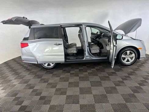 Used 2019 Honda Odyssey EX-L image 17