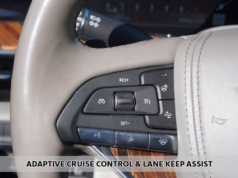 Used 2023 Cadillac Escalade ESV Premium Luxury Platinum w/ Heavy-Duty Trailer Package image 6