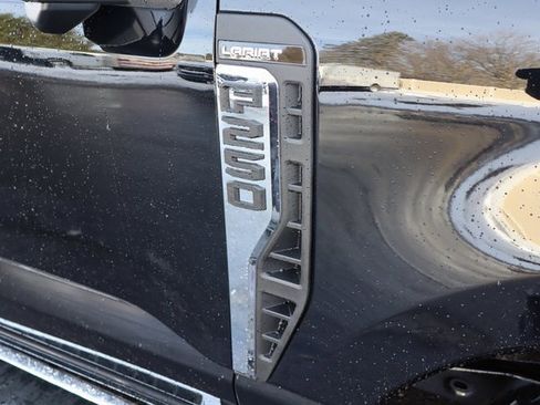 New 2026 Ford F250 Lariat w/ Chrome Package image 24