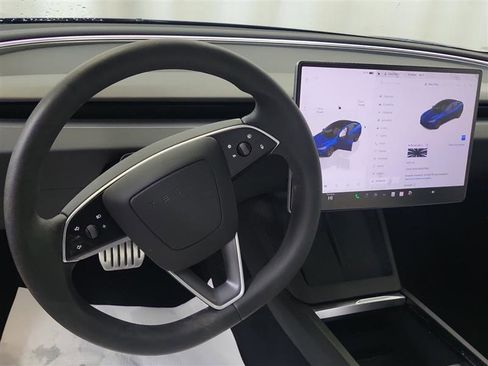 Used 2025 Tesla Model 3 Performance AWD/4WD image 3