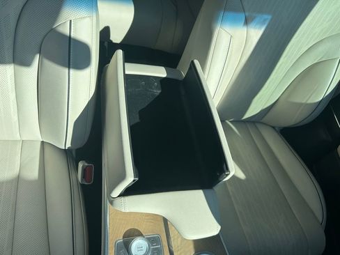 Used 2021 Genesis GV80 2.5T w/ Prestige Package 05 image 38