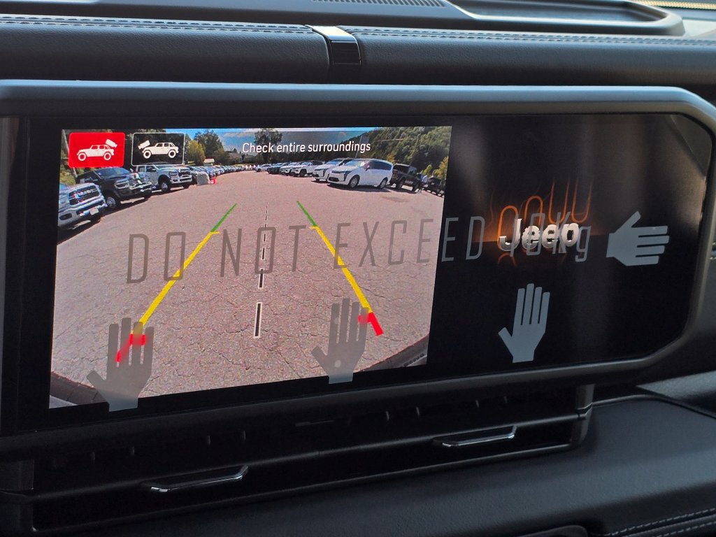 New 2027 Jeep Wrangler Unlimited Sahara AWD/4WD image 9
