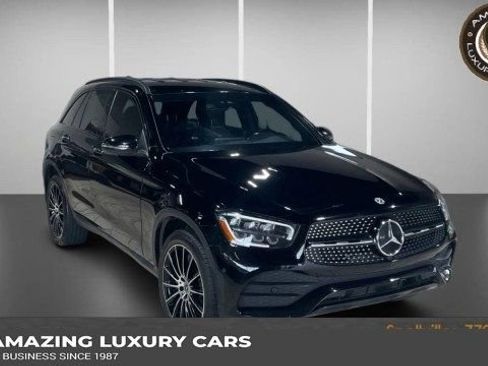 Used 2022 Mercedes-Benz GLC 300 image 1