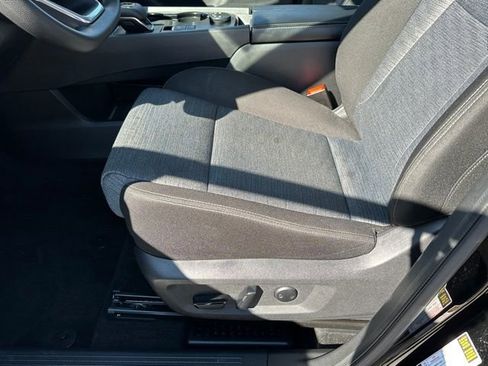 Certified 2023 Nissan Rogue SV image 25