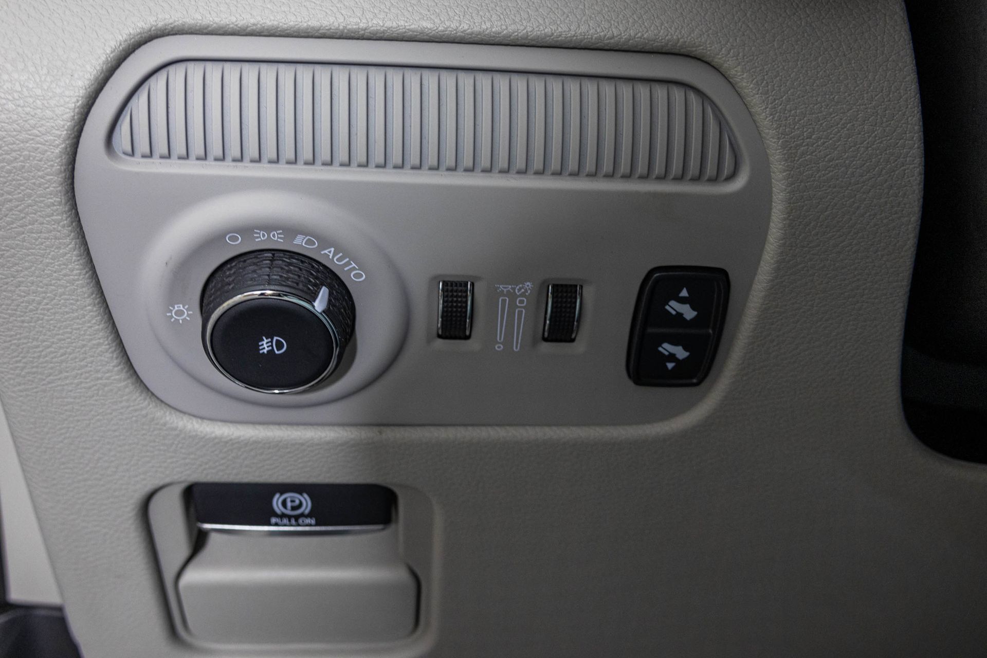 Used 2022 Jeep Grand Wagoneer Series I AWD/4WD image 37