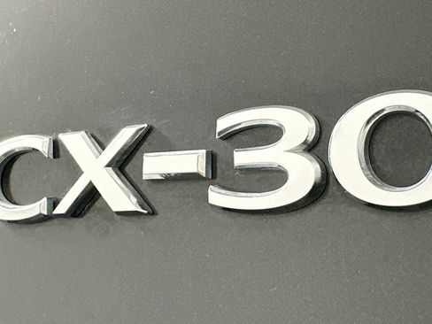 Used 2020 MAZDA CX-30 FWD w/ Select Package image 10